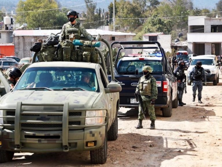 Descubren tomas clandestinas y combustible robado en municipios de Jalisco